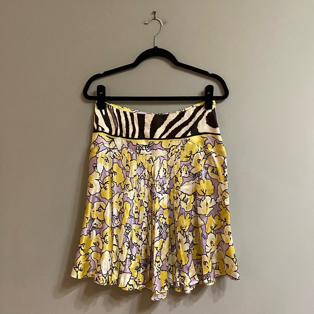 Roberto Cavalli Yellow Floral Skirt with Black & White Zebra Waistband - Picture 6 of 16